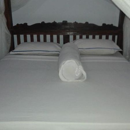 Kadek Homestay Amed Esterno foto