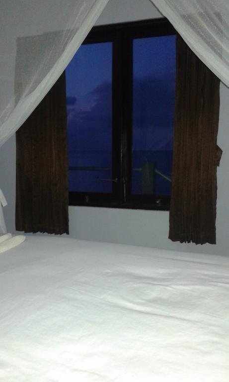 Kadek Homestay Amed Esterno foto