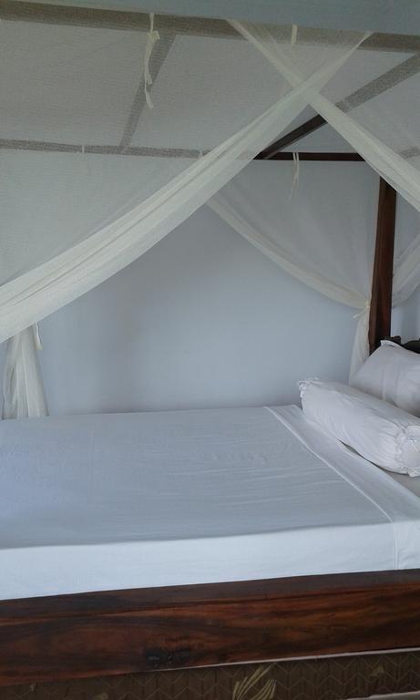 Kadek Homestay Amed Esterno foto